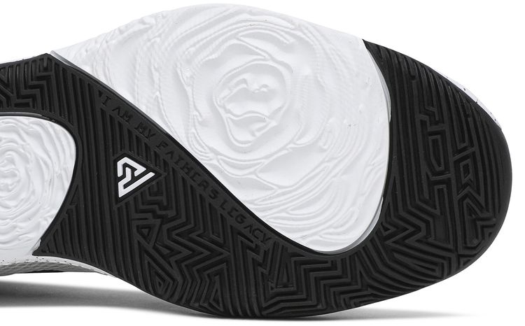 Zoom Freak 1 Oreo