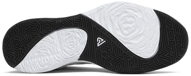Zoom Freak 1 Oreo