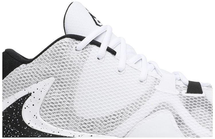 Zoom Freak 1 Oreo