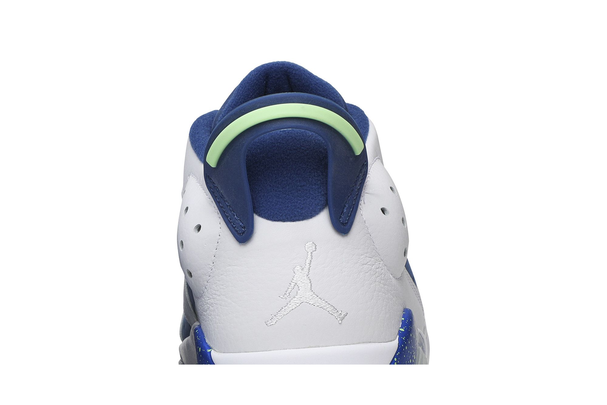 Seahawk 6 low new arrivals