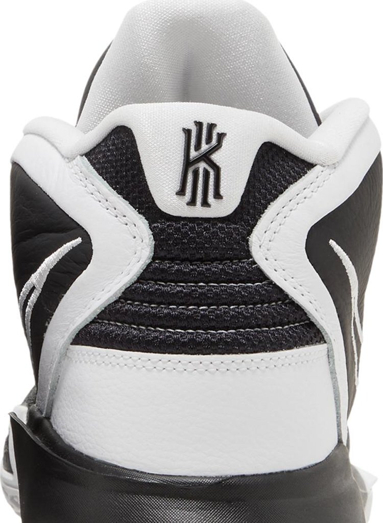 Kyrie Infinity TB Black White