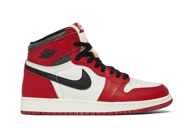 Air Jordan 1 Varsity Red/Black/Sail/Muslin