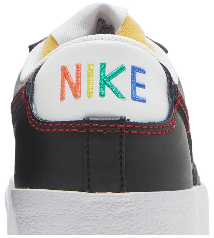 Nike Wmns Blazer Low 77 Black