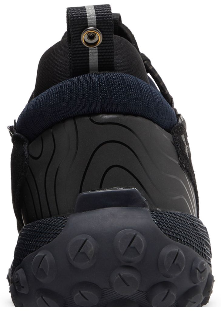 Under Armour HOVR Summit Fat Tire Delta Triple Black