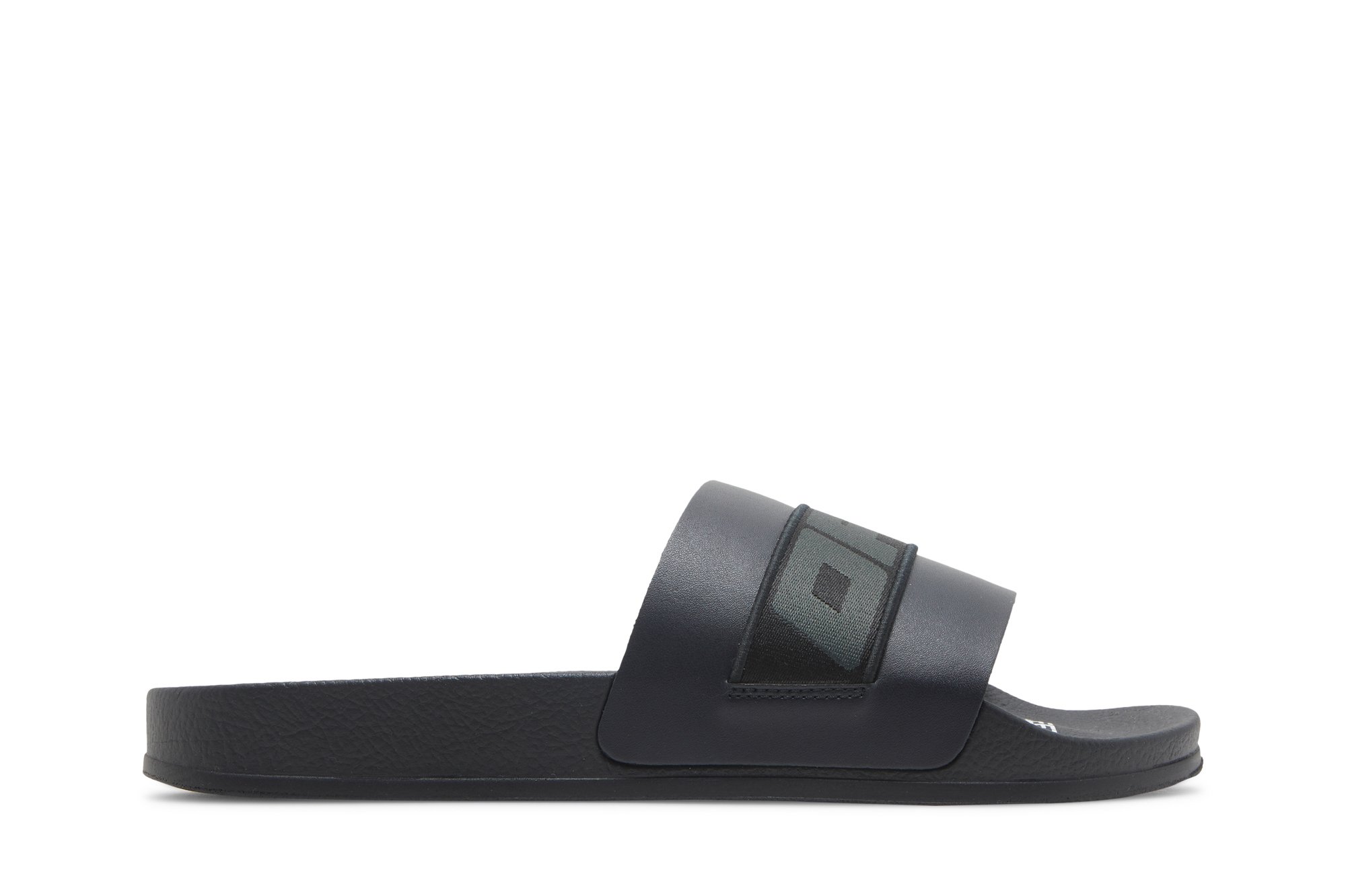 Buy Off-White Industrial Belt Slider 'Black' - OMIC001F22MAT001