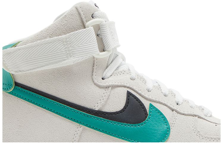 Nike Wmns Air Force 1 High SE 82   Neptune Green