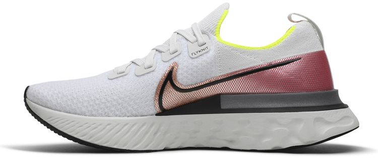 React Infinity Run Pink Blast