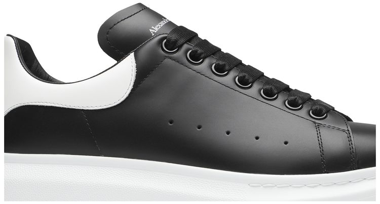 Alexander McQueen Wmns Oversized Sneaker Black White