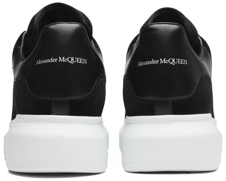Alexander McQueen Wmns Oversized Sneaker Black