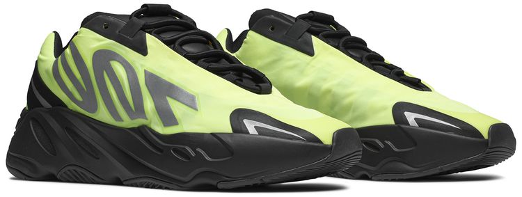 Yeezy Boost 700 MNVN Phosphor
