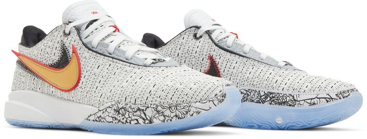 LeBron 20 EP The Debut