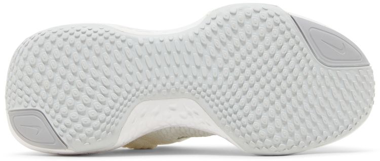 Nike Wmns ZoomX Invincible Run Flyknit 2 White Metallic Silver