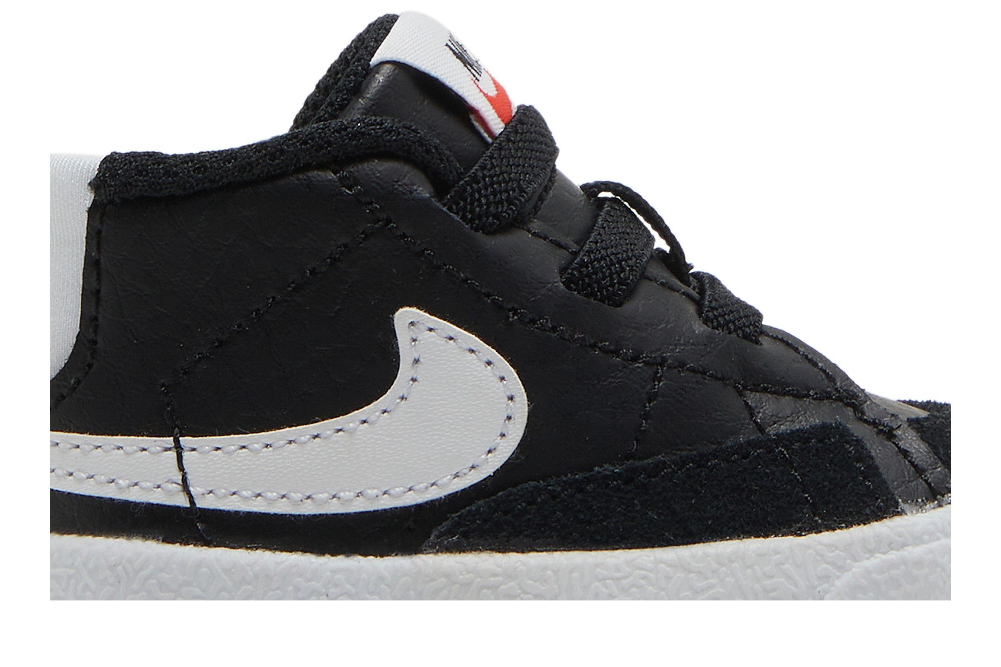 Nike blazer 218 sales