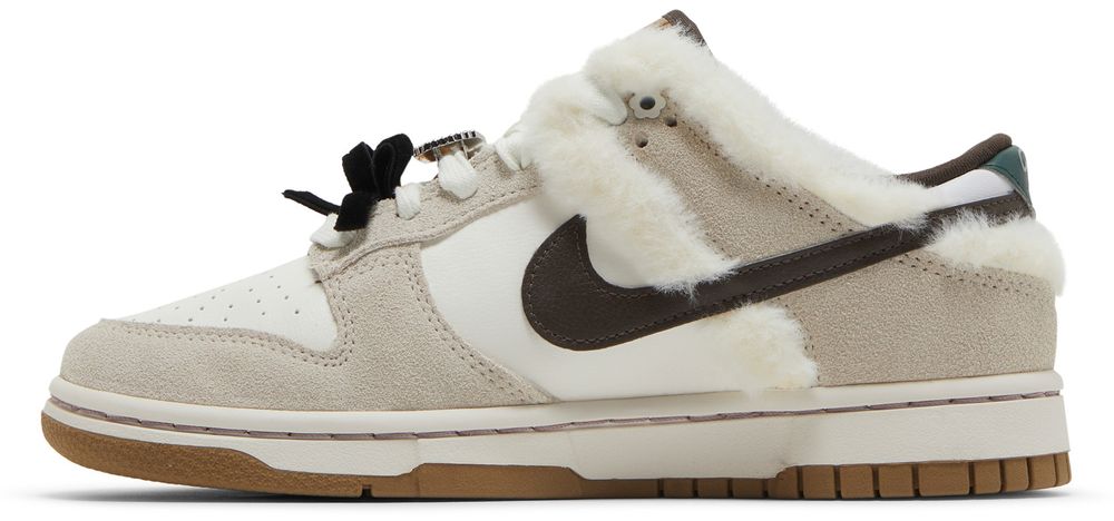 wmns dunk low pink