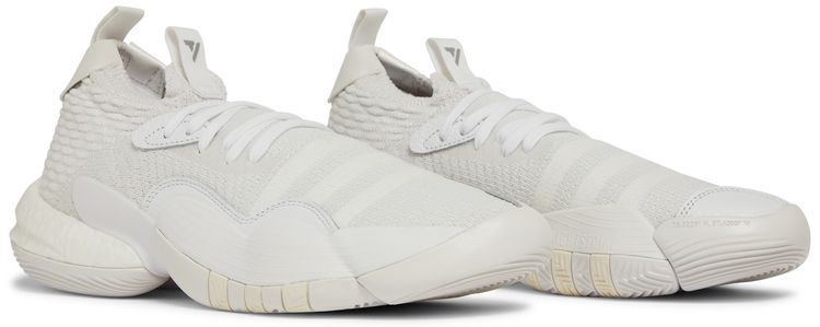 Trae Young 2 Triple White