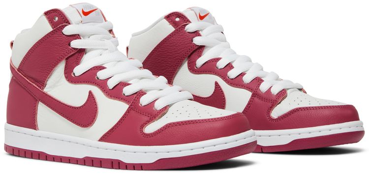 Nike Dunk High Pro SB Sweet Beet