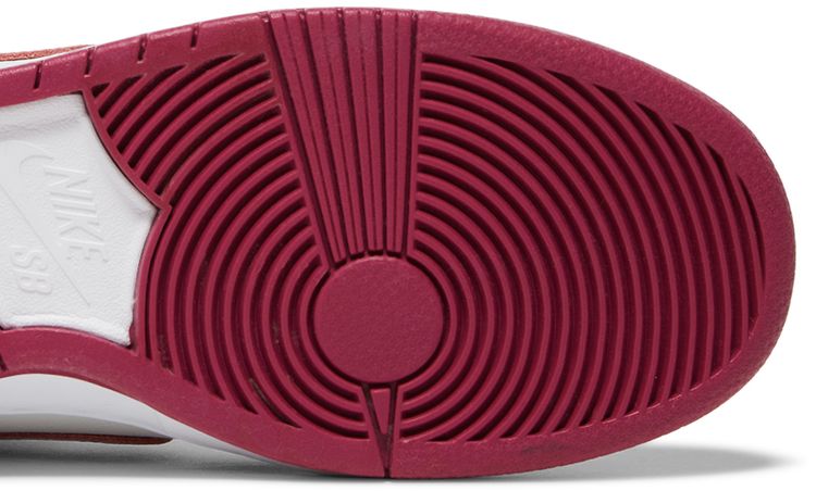 Nike Dunk High Pro SB Sweet Beet