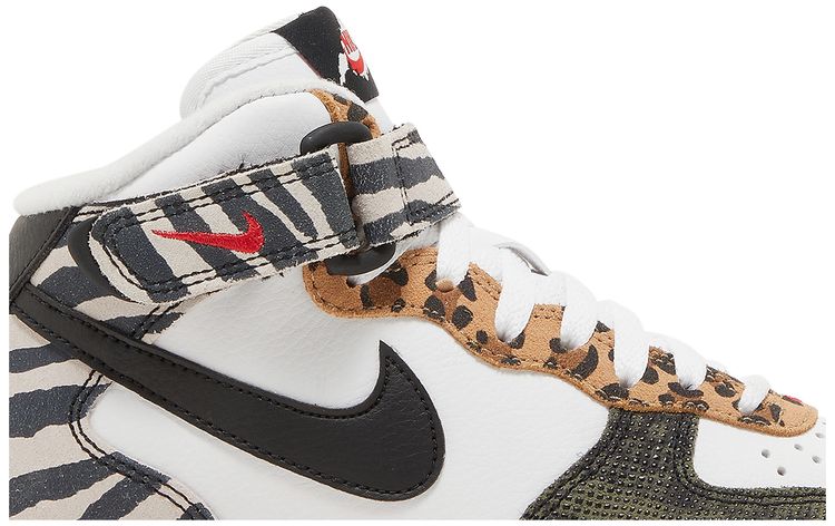 Nike Wmns Air Force 1 Mid Tunnel Walk