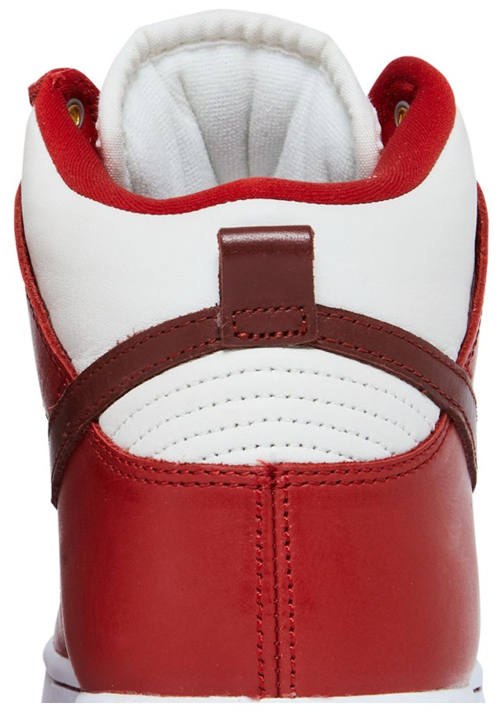 Nike Wmns Dunk High LXX Cinnabar