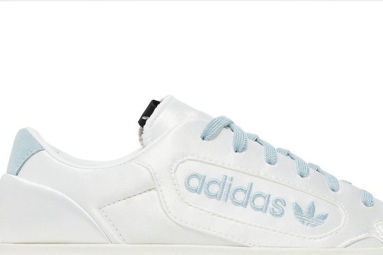 Wmns Sleek Super Cloud White Silver