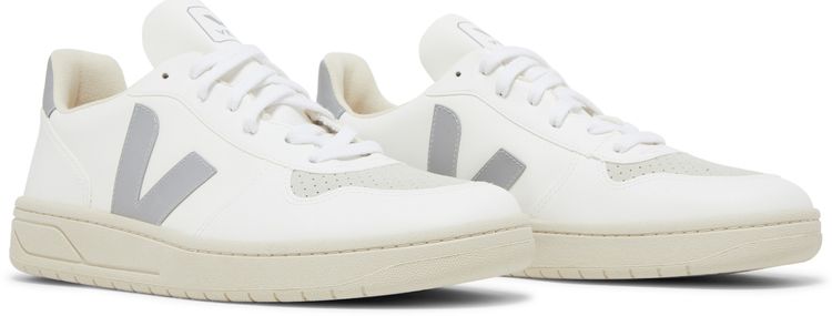 Veja V 10 White Oxford Grey