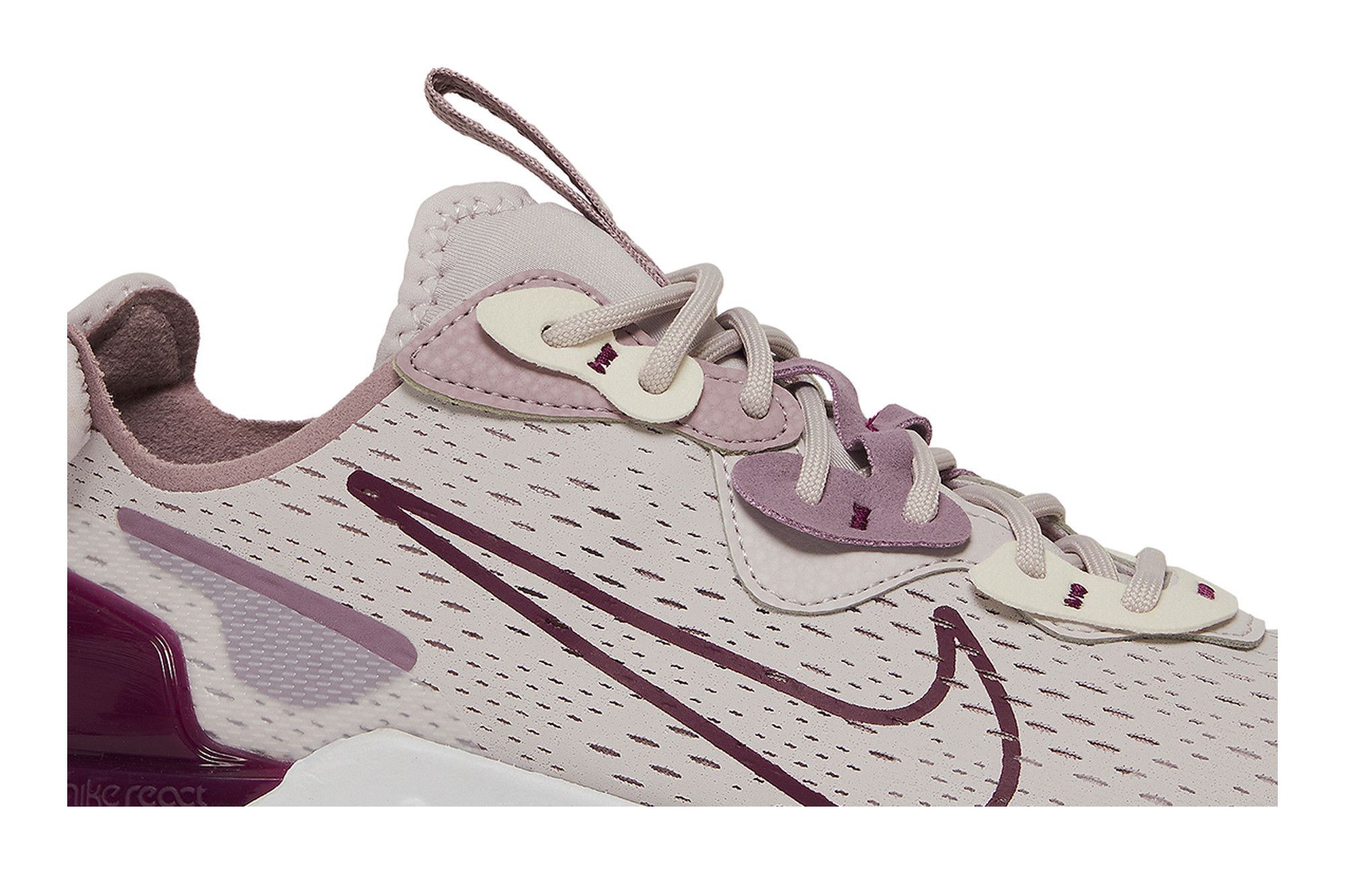 Womens nike react trainers best sale