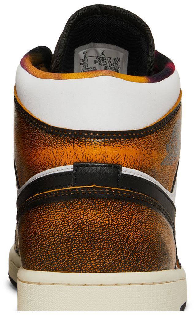 Air Jordan 1 Mid SE Wear Away   Taxi