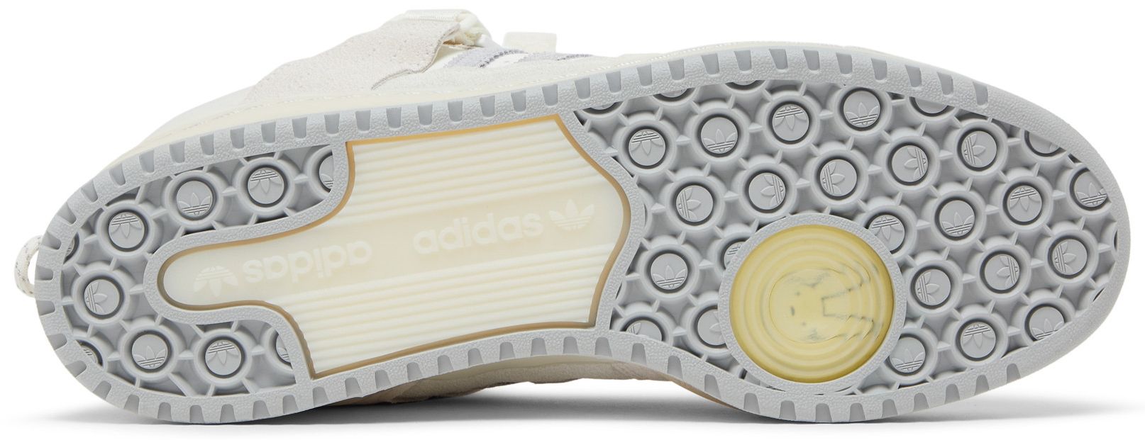 triple black forum buckle low de bad bunny