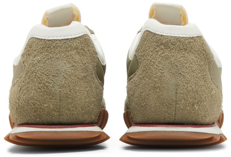 New Balance RC30 Olive