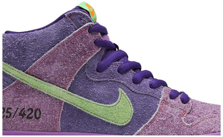 Nike Dunk High Pro SB Reverse Skunk