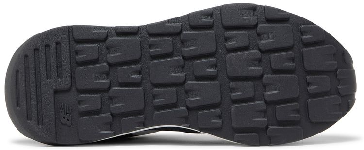 New Balance 5740 Big Kid Black White