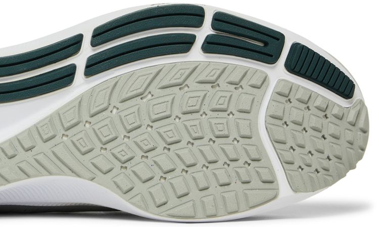 Nike NFL x Air Zoom Pegasus 38 Philadelphia Eagles