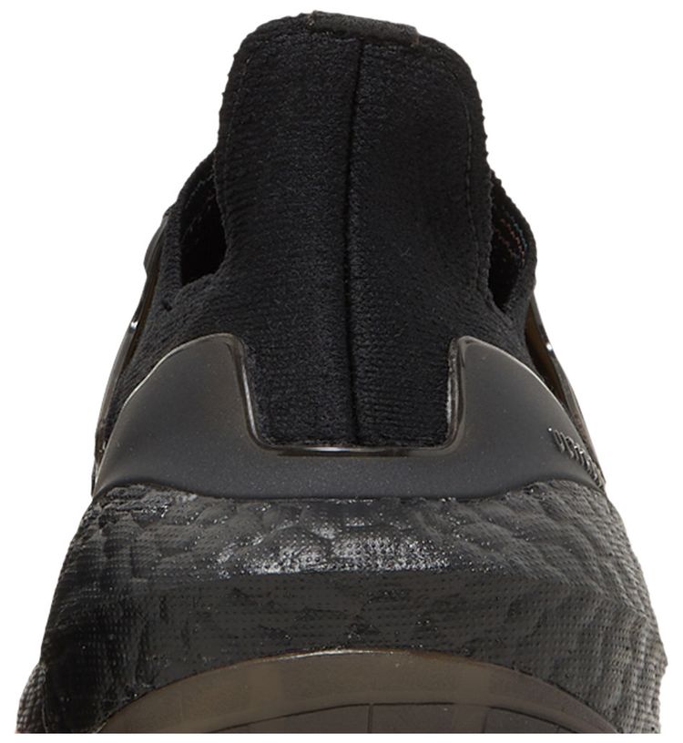 Adidas Wmns UltraBoost 22 Black Beam Pink