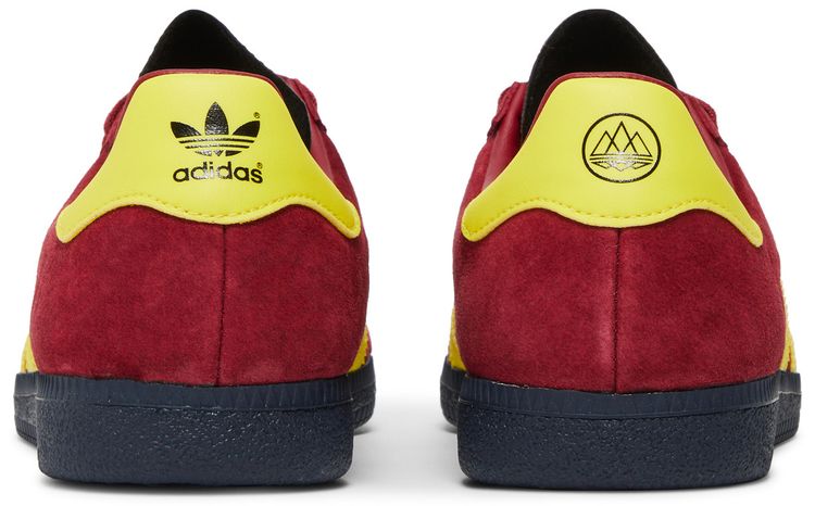 Warszawa Spezial Noble Maroon