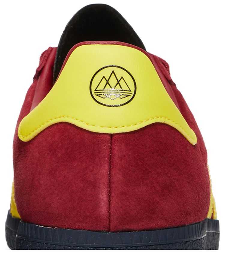 Warszawa Spezial Noble Maroon