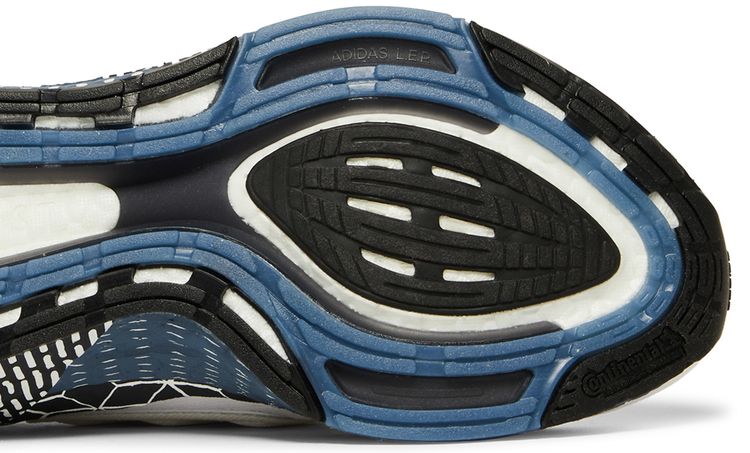 Adidas UltraBoost 22 Patchwork Graphic