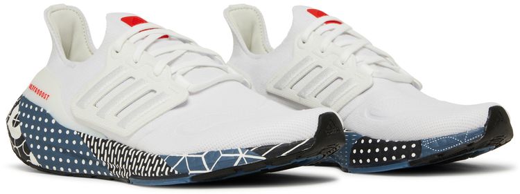 Adidas UltraBoost 22 Patchwork Graphic