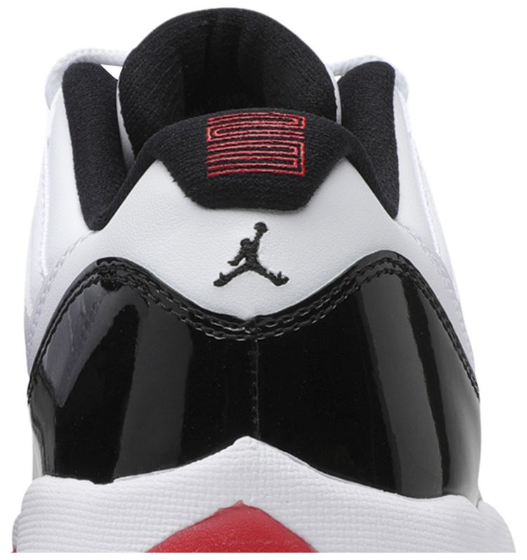 Air Jordan 11 Retro Low GS Concord Bred