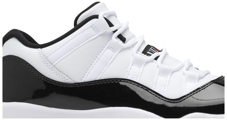 Air Jordan 11 Retro Low GS Concord Bred