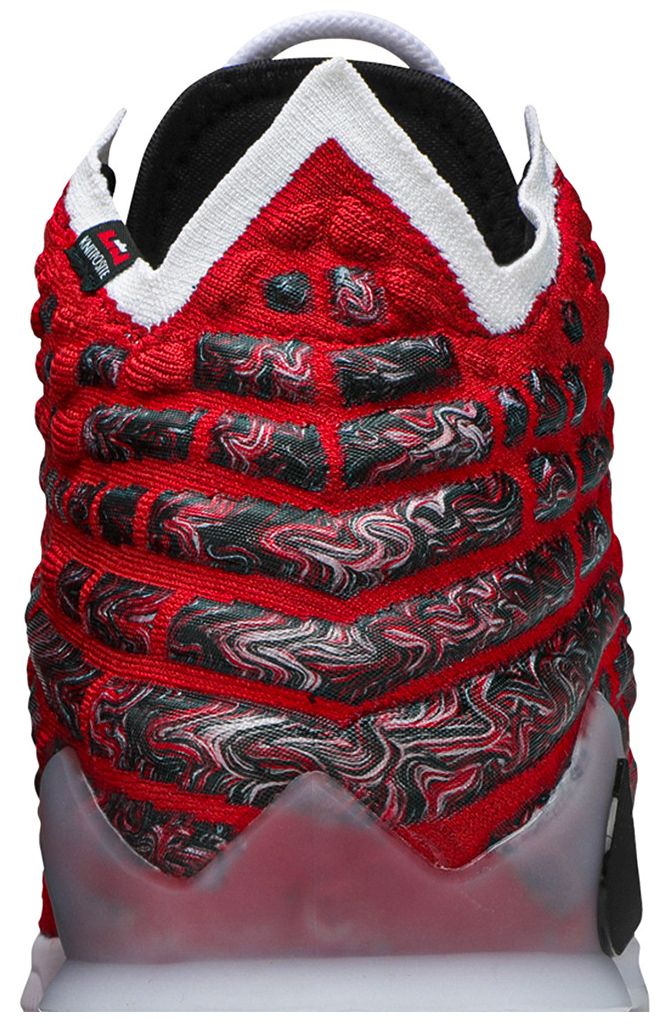 Nike LeBron 17 Air Max Uptempo