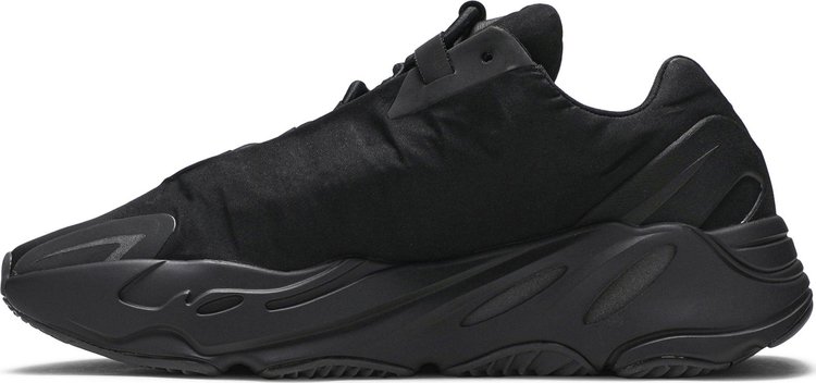 Yeezy Boost 700 MNVN Triple Black