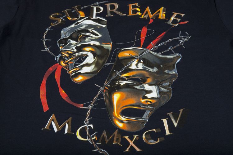 Supreme Laugh Now Tee Navy