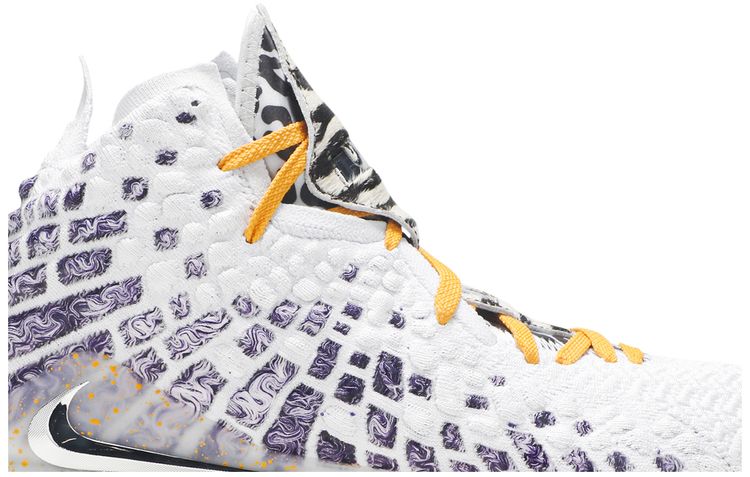 NBA 2K20 x LeBron 17 Bron 2K Playoffs Gamer Exclusive