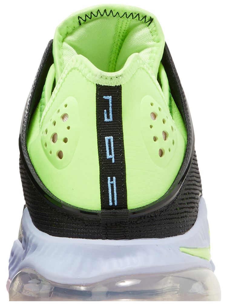 Nike LeBron 19 Low Ghost Green