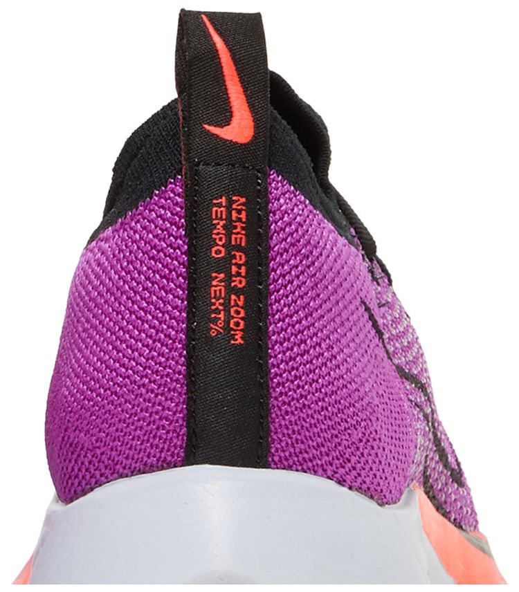 Nike Wmns Air Zoom Tempo NEXT Flyknit Hyper Violet