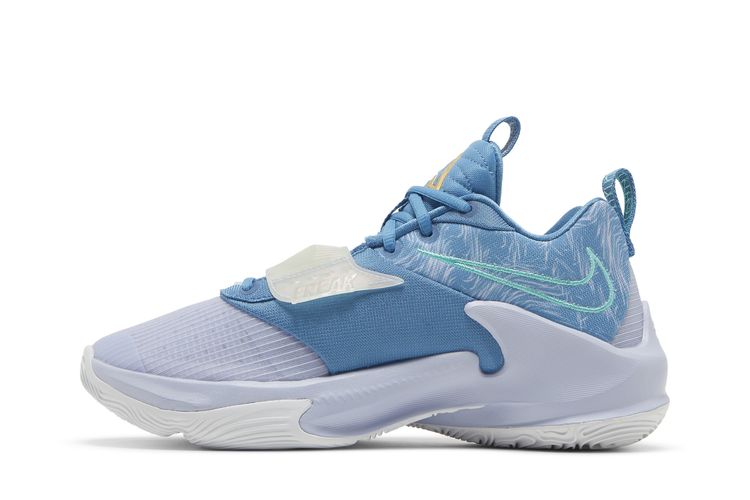 Buy Nike Zoom Freak 3 EP  display picture 1