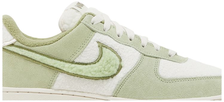 Nike Wmns Air Force 1 07 LX Fleece   Honeydew