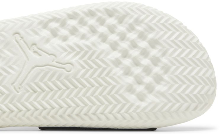 Air Jordan Play Slide Cherrywood Red