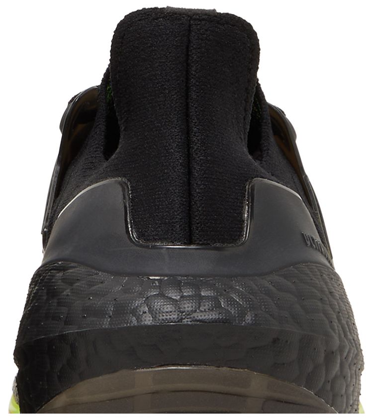 Adidas UltraBoost 22 Black Solar Yellow