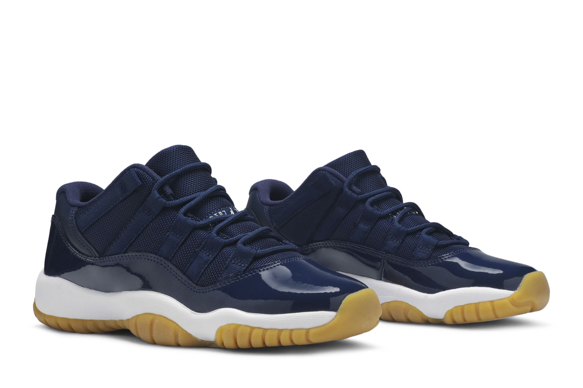 Buy Air Jordan 11 Retro Low GS 'Navy Gum' - 528896 405 | GOAT